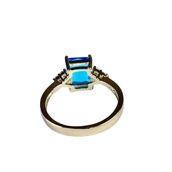 Princess-Cut Topaz & White CZ Gemstones in a 925 Sterling Silver Filled Ring - Picture 8 of 12